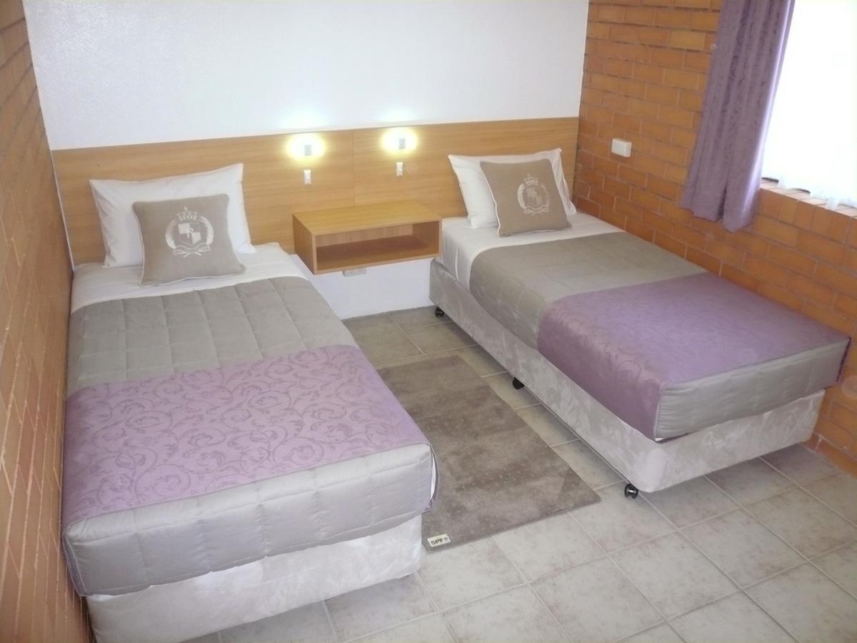 Grong Grong Motor Inn Luaran gambar